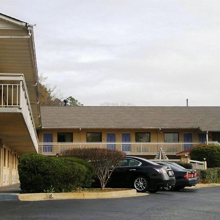 Rodeway Inn โจนส์โบโร ภายนอก รูปภาพ