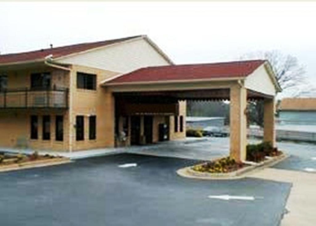 Rodeway Inn โจนส์โบโร ภายนอก รูปภาพ